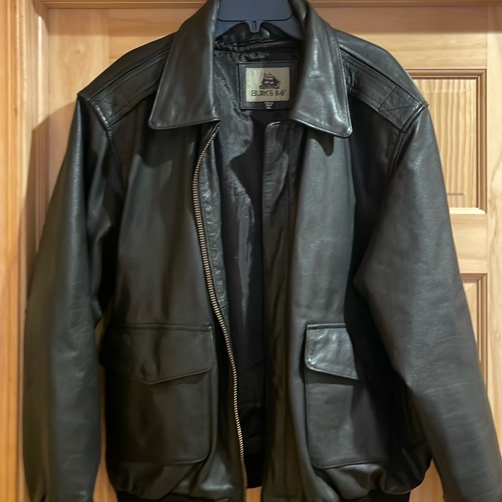 Nice men’s leather jacket.
